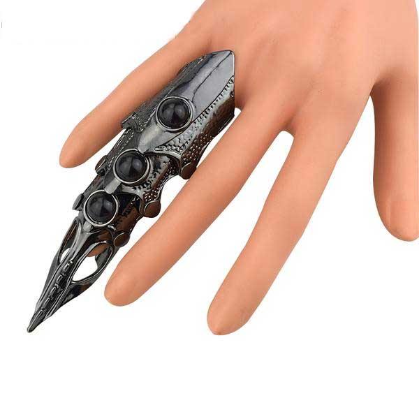 Raven's Claw Finger Length Ring