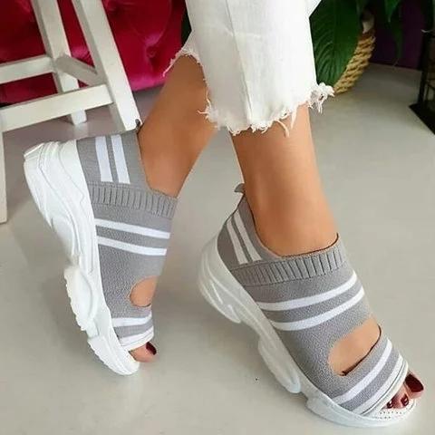 Women Breathable Comfy Sandal Shoes *