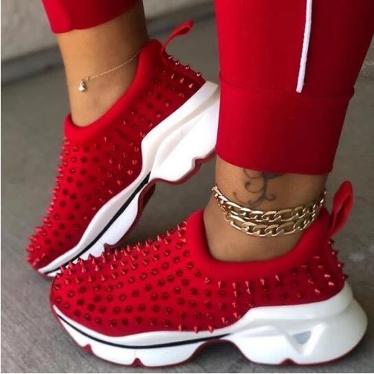 Women Casual Breathable  Stylish Sneakers *