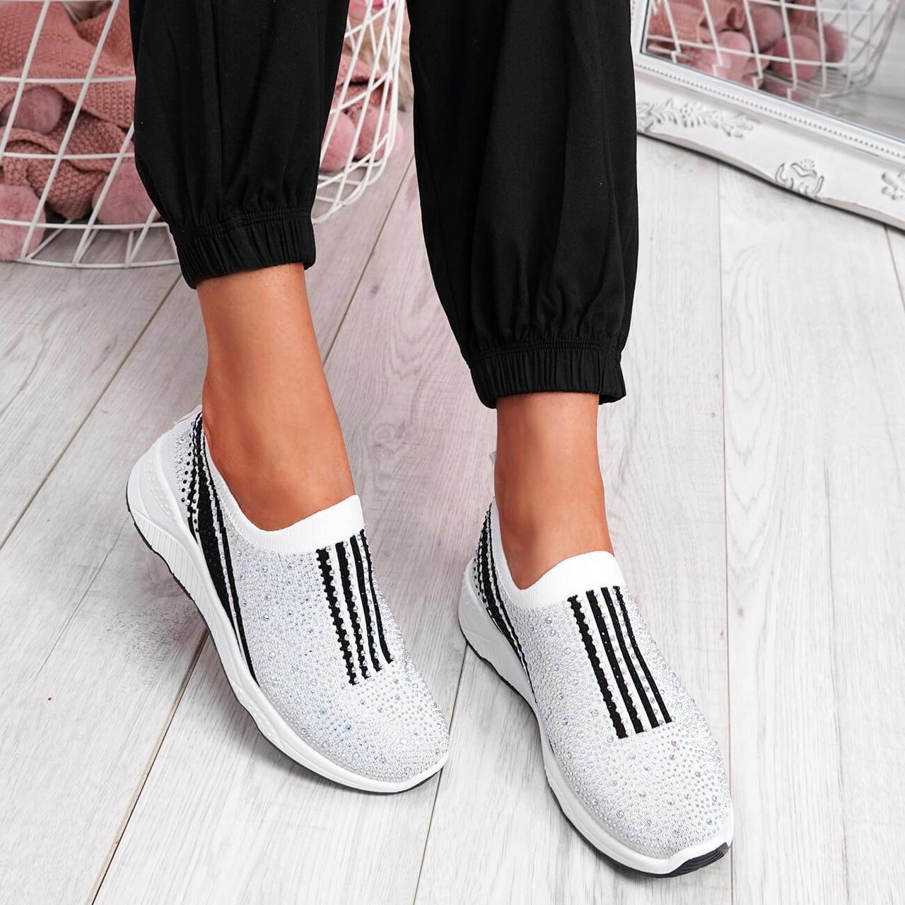 Fly-Woven Fabric Sneakers .*