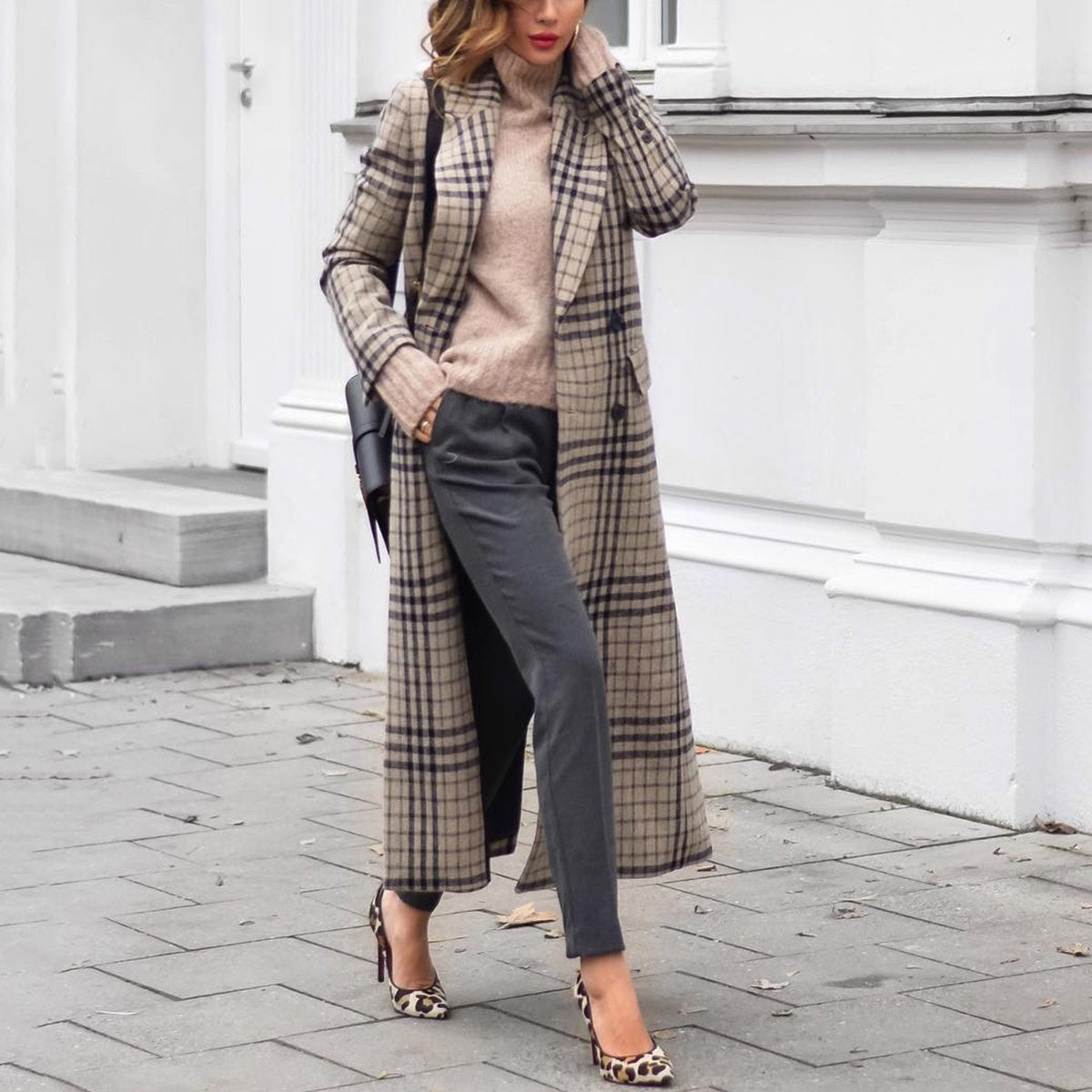Fashion Grid Long Sleeve Overcoat - Veooy