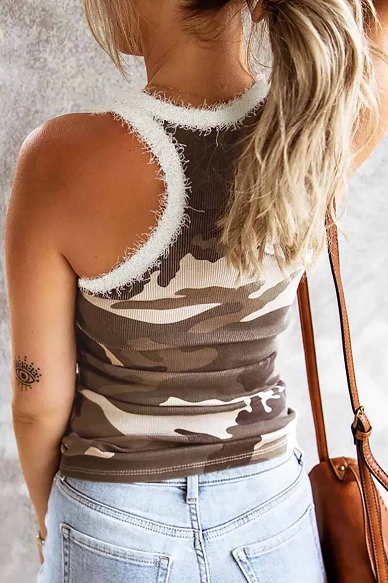 Camouflage Stitching Plush Neckline Tops(3 colors) 💖