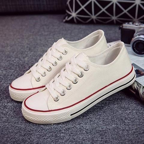 *White Slip-On Casual Women's Fashion Sneakers - Veooy