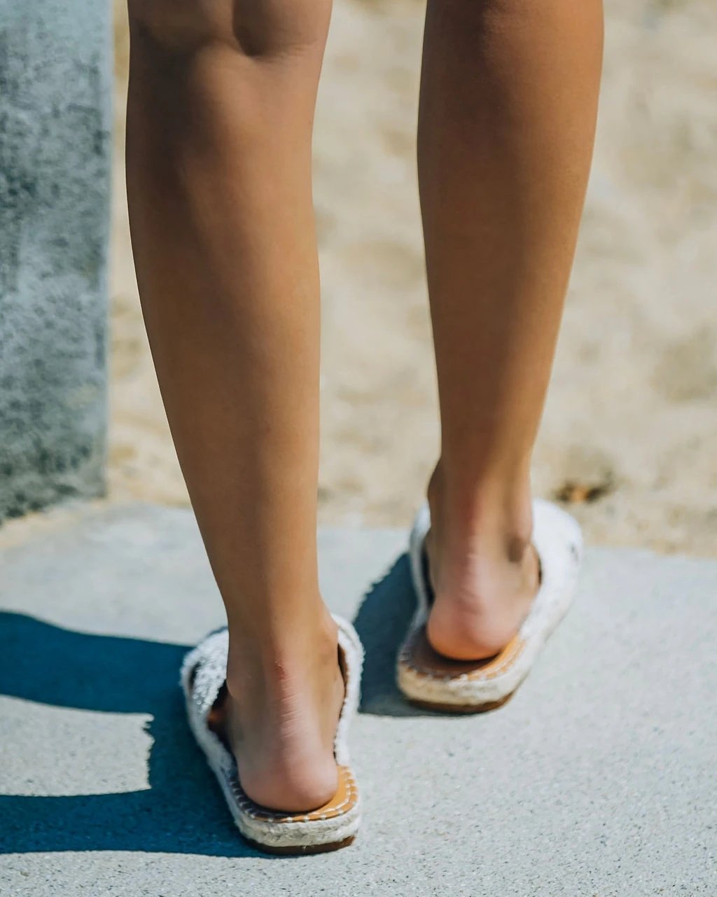 Women Flat Heel Espadrille Sandals *