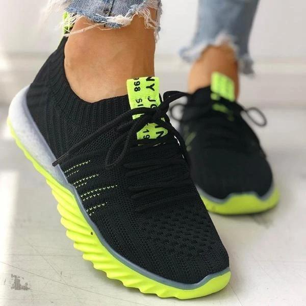 Colorblock Knitted Breathable Lace-Up Sneakers .*
