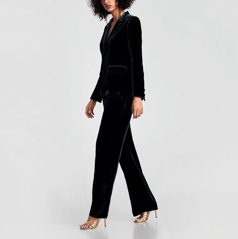 Chic Solid Velvet Suit - Veooy