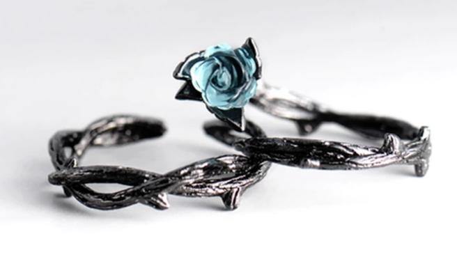 The Enchanted Rose Couple Rings