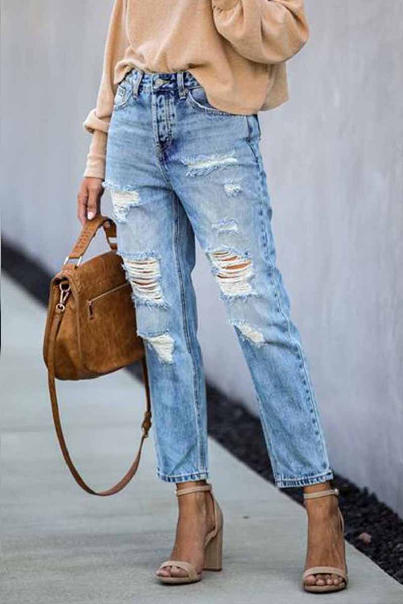 Mid Waist Ripped Jeans 💖