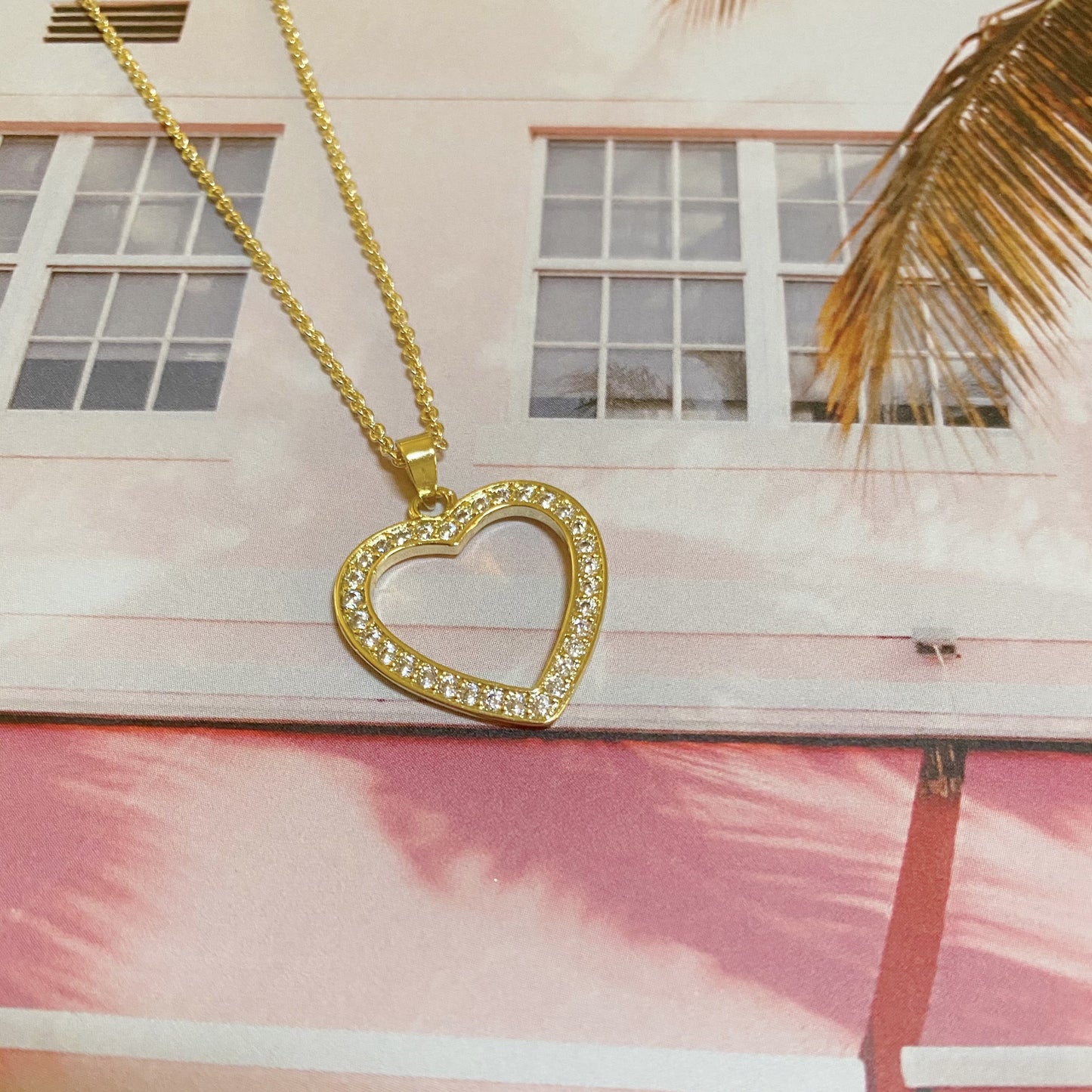 90’s Babe Necklace (gold or silver) - Veooy