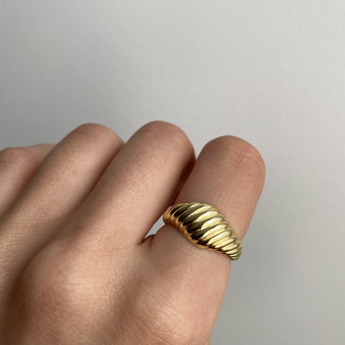 Croissant Ring (gold or silver) - Veooy