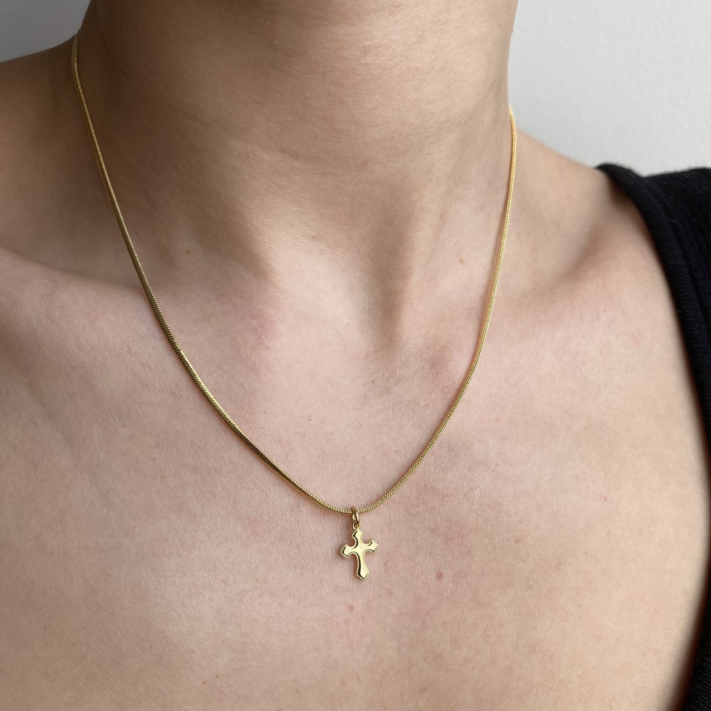Crossed Off Necklace - Veooy