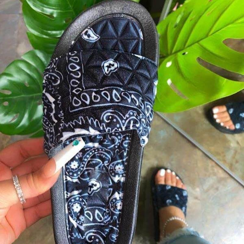 Pure color casual satin pattern slipper