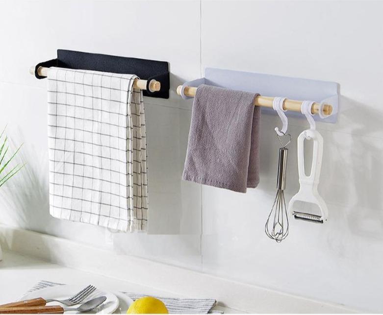 Cormac - Wrought Iron Wall Mounted Towel Rack - Veooy
