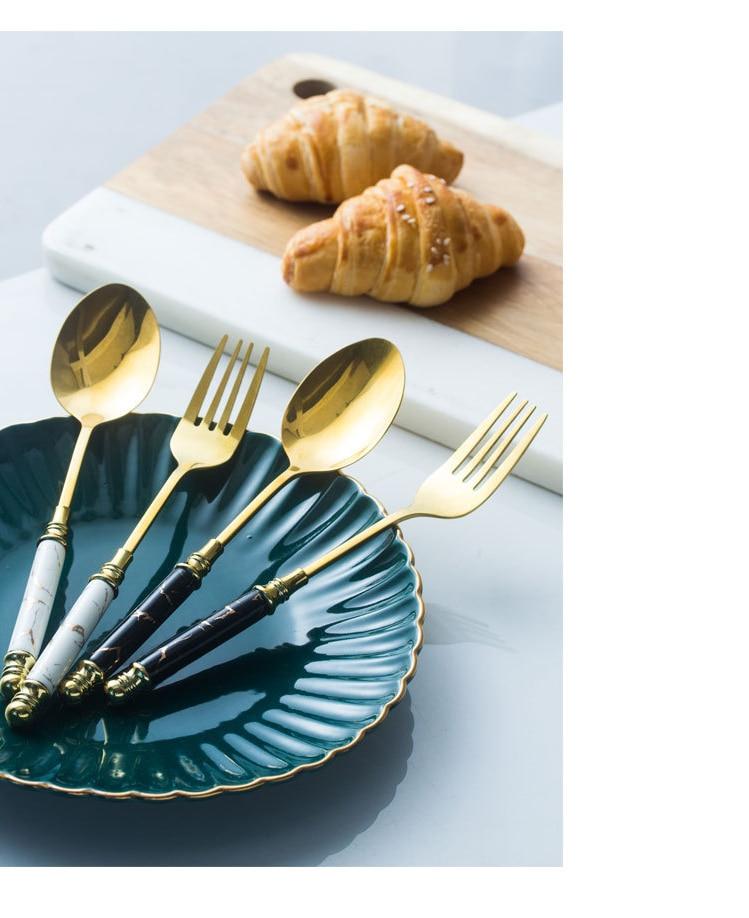 Dalila - Vintage Ceramic Handle Cutlery Set - Veooy