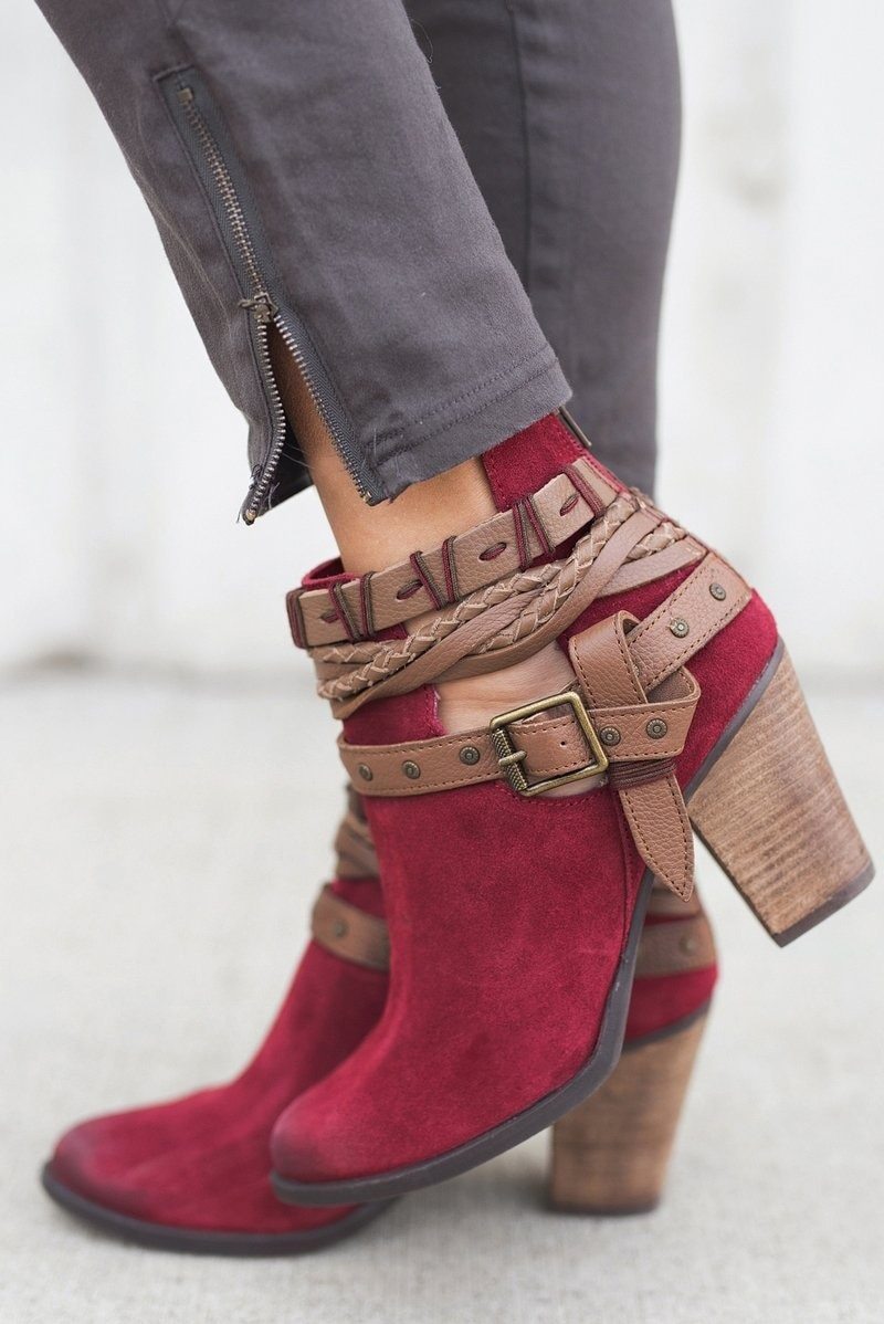 Buckle Wrap Ankle Boots - Veooy