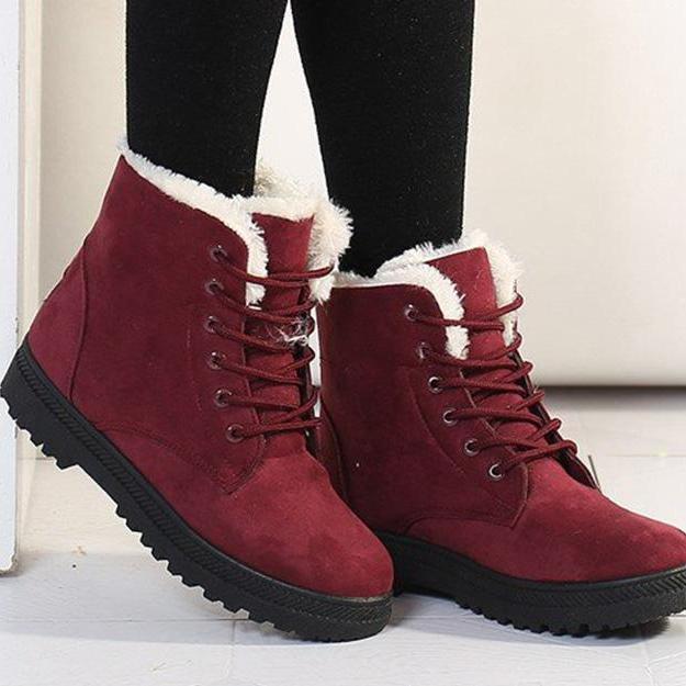 Women Leather Low Heel Snow Faux Fur Boots - veooy